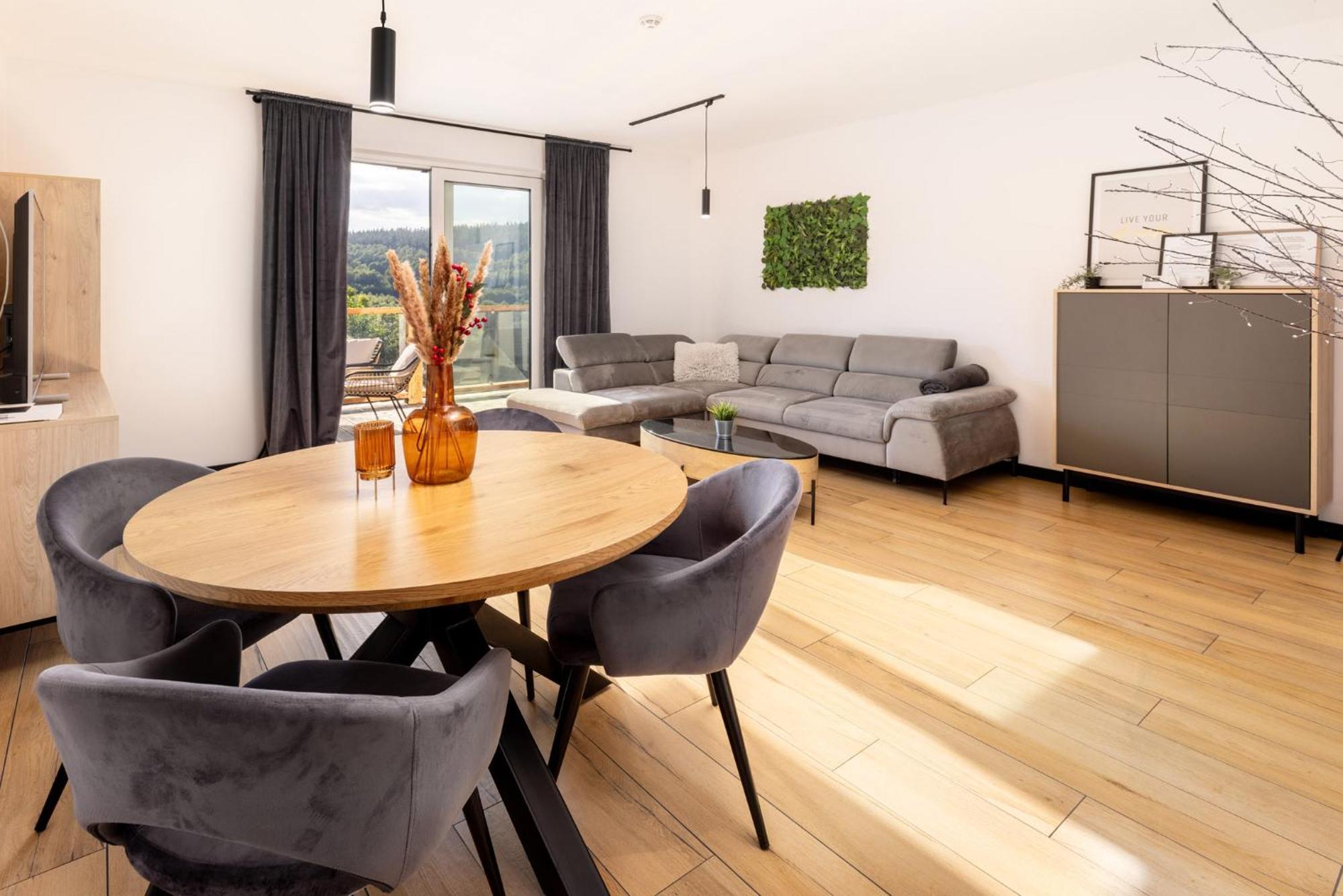 Apartamenty Larice - Podgrzewany Basen, Balia I Sauna Świeradów-Zdrój Esterno foto