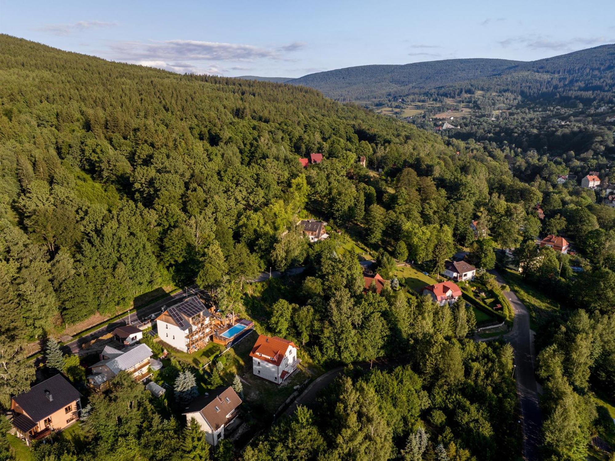 Apartamenty Larice - Podgrzewany Basen, Balia I Sauna Świeradów-Zdrój Esterno foto